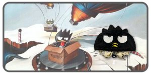 หมอนรองคอสีครีมพร้อมหมวกสีดำลายแบดแบตซ์มารุ